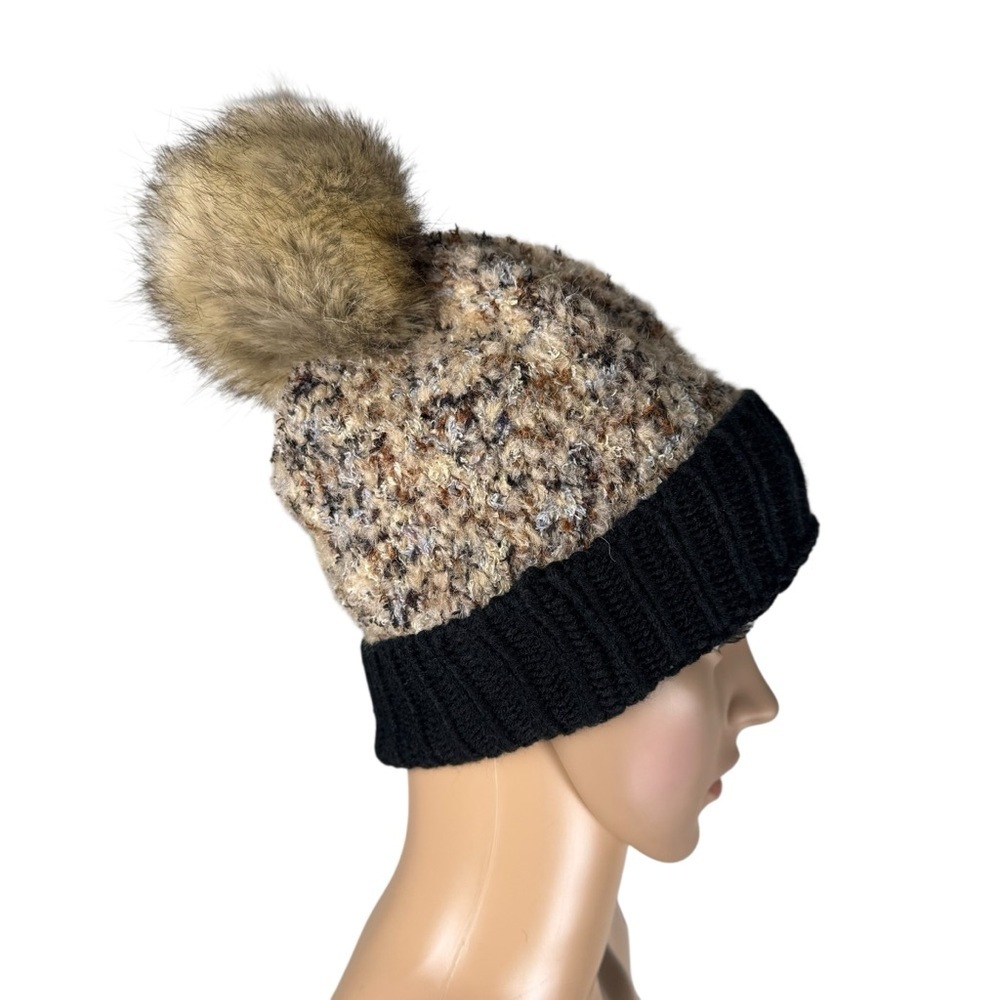 New Anthropologie Colorblock Chunky Knit Pom Pom Hat